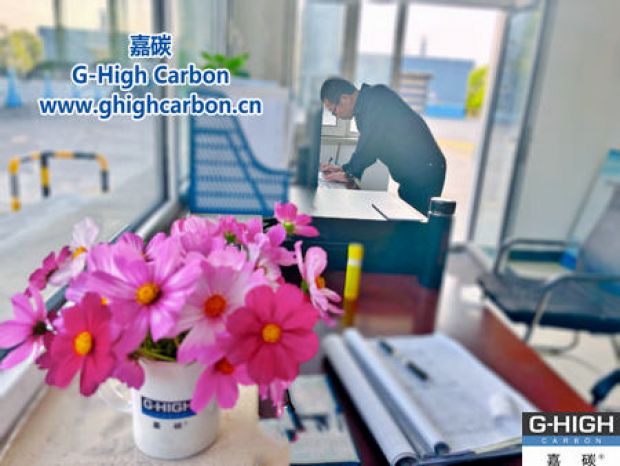 嘉碳員工巧手布置，辦公環(huán)境煥發(fā)新生